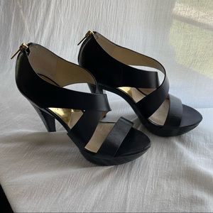 Michael Kors black leather heels size 7 very comfy, used good condition